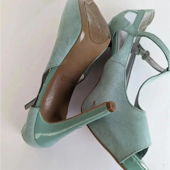 Guess Mary Jane Tiffany Blue Platform Heels - 7.5 - Picture 2 of 11